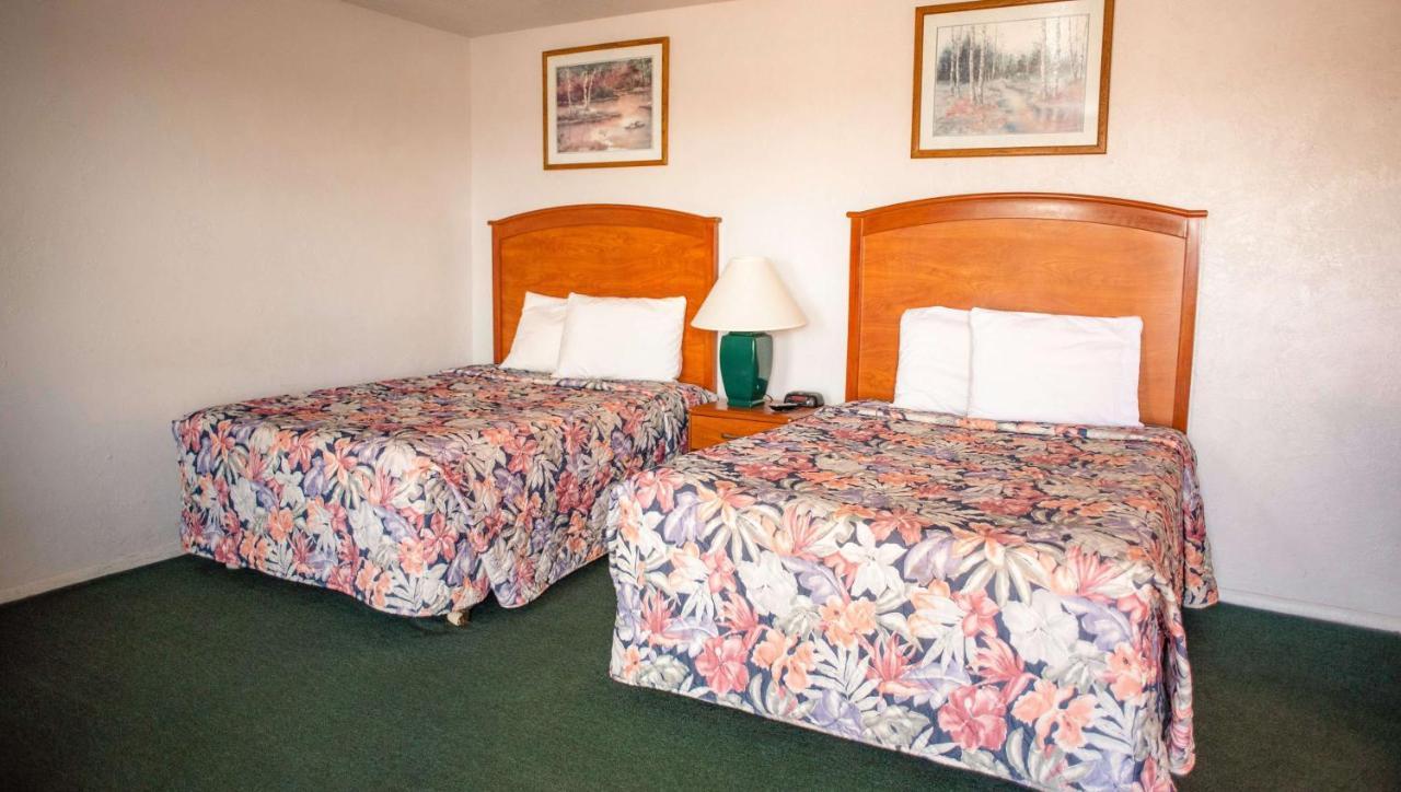 Wayfarer Motel